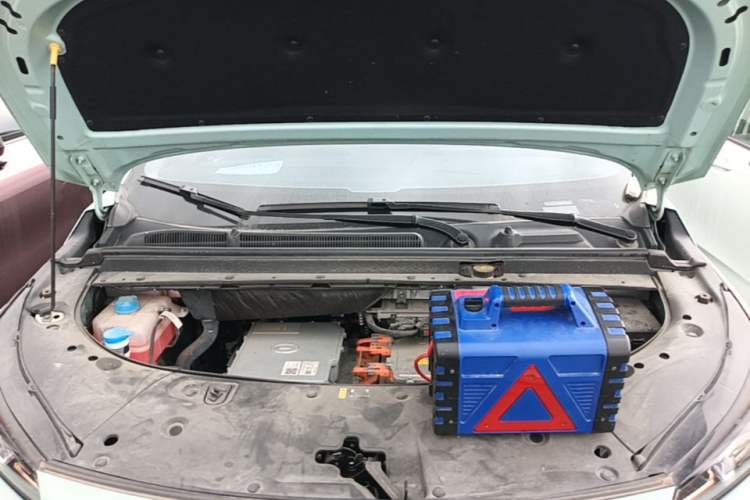 Used AION V 2022 Plus 80 Executive Edition Ternary Lithium Engine Bay