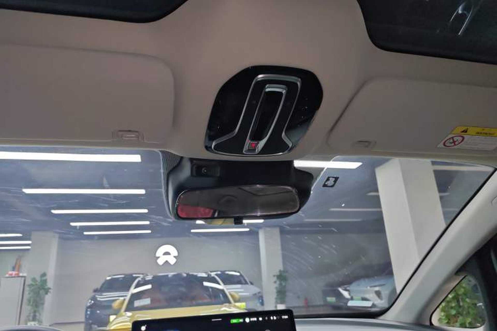 Used AION V 2022 Plus 80 Leader Edition Ternary Lithium Headliner