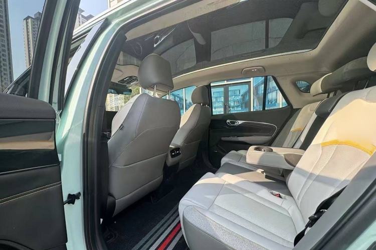 Used AION V 2022 Plus 70 Smart Technology Edition Ternary Lithium Interior 6