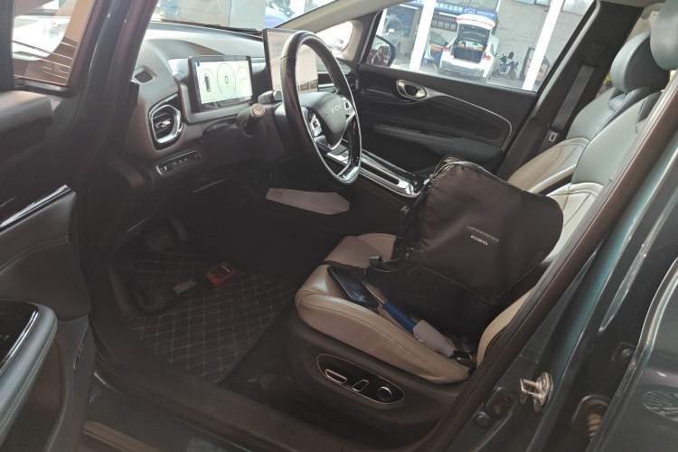 Used AION V 2022 Plus 70 Smart Technology Edition Ternary Lithium Left Front Seat