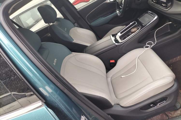 Used AION V 2022 Plus 70 Executive Edition Ternary Lithium Right Front Seat