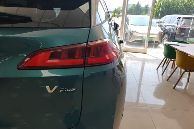 Used AION V 2022 Plus 70 Smart Technology Edition Ternary Lithium Right Rear Taillight