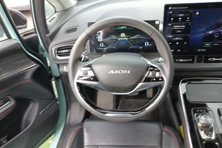 Used AION V 2022 Plus 80 Executive Edition Ternary Lithium Steering Wheel
