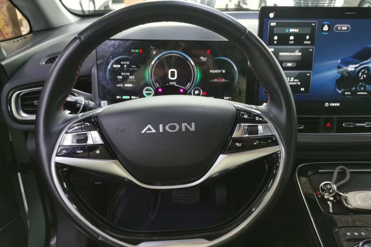 Used AION V 2022 Plus 70 Smart Technology Edition Ternary Lithium Steering Wheel