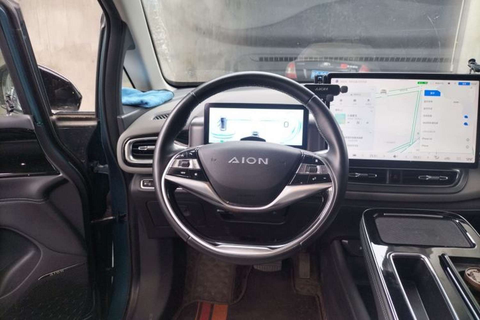 Used AION V 2022 Plus 70 Executive Edition Ternary Lithium Steering Wheel