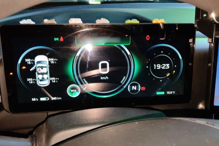 Used AION V 2022 Plus 70 Smart Edition Ternary Lithium Instrument Cluster
