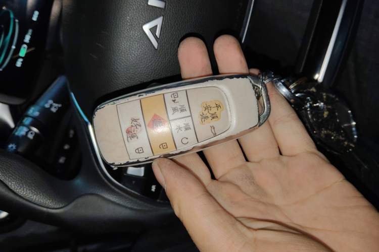 Used AION V 2022 Plus 70 Smart Edition Ternary Lithium Interior 1