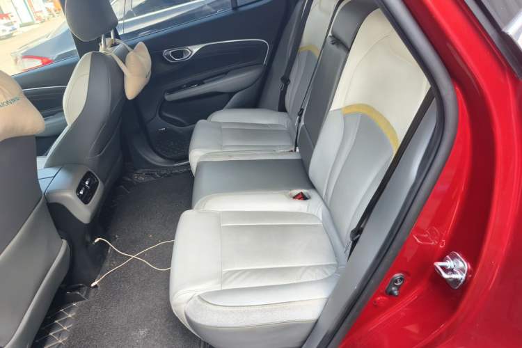 Used AION V 2022 Plus 80 Leader Edition Ternary Lithium Left Rear Seat