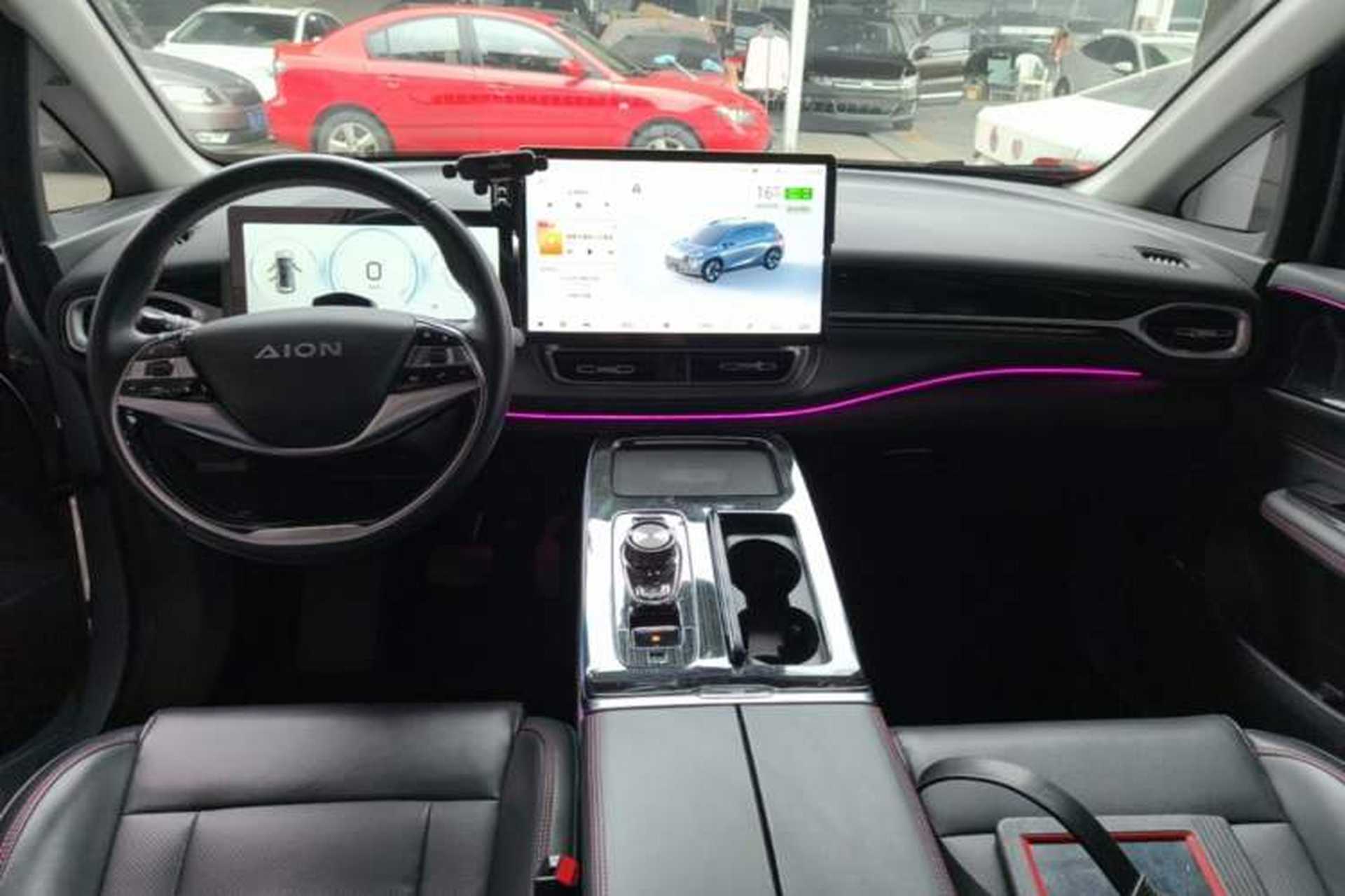 Used AION V 2022 Plus 70 Smart Edition Ternary Lithium Center Console