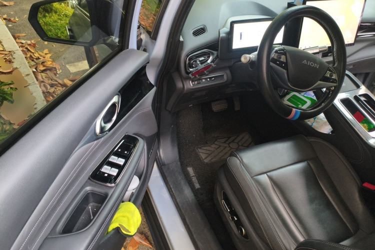Used AION V 2022 Plus 70 Smart Edition Ternary Lithium Driver Seat