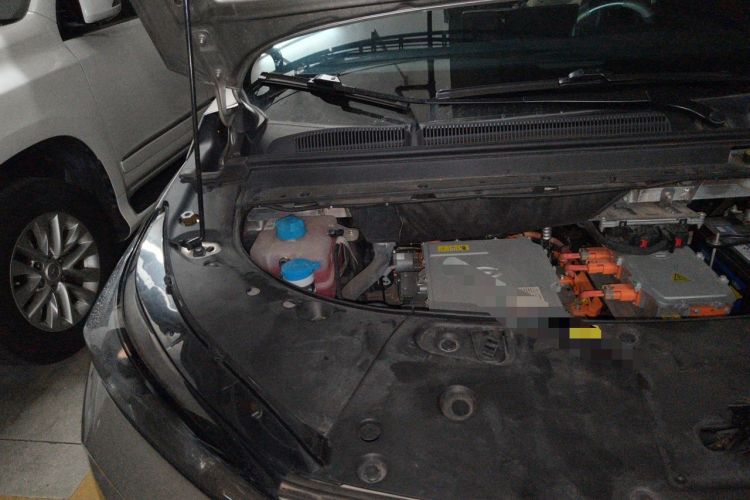 Used AION V 2022 Plus 70 Smart Edition Ternary Lithium Engine Bay Right