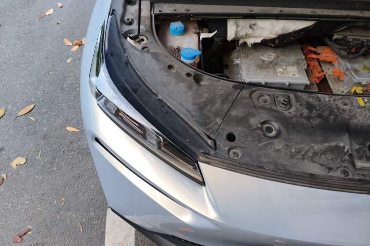 Used AION V 2022 Plus 70 Smart Edition Ternary Lithium Engine Bay Right