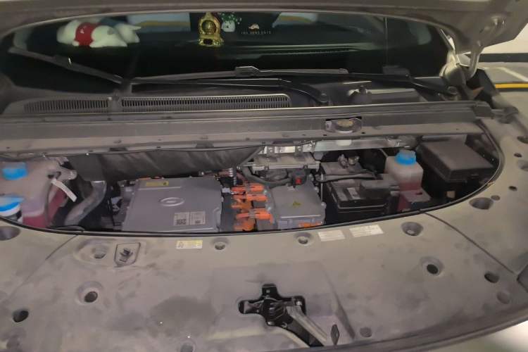 Used AION V 2022 Plus 70 Smart Edition Ternary Lithium Engine Bay