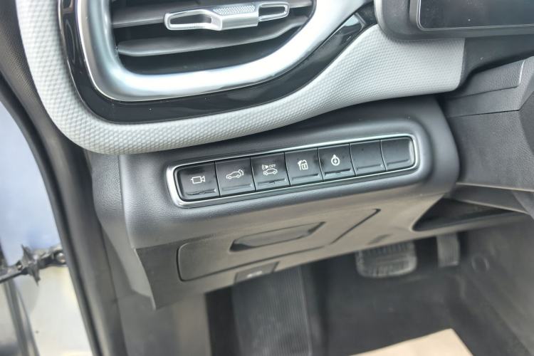 Used AION V 2022 Plus 70 Smart Technology Edition Ternary Lithium Interior 11