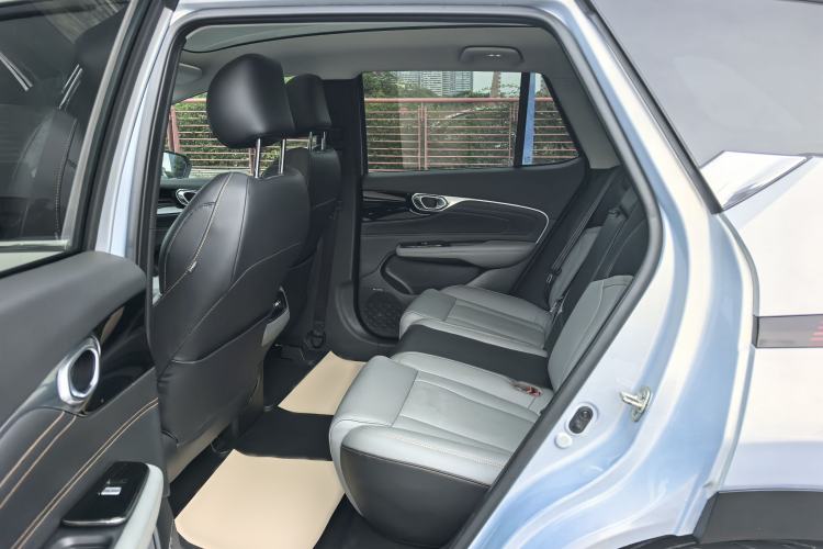 Used AION V 2022 Plus 70 Smart Technology Edition Ternary Lithium Interior 2