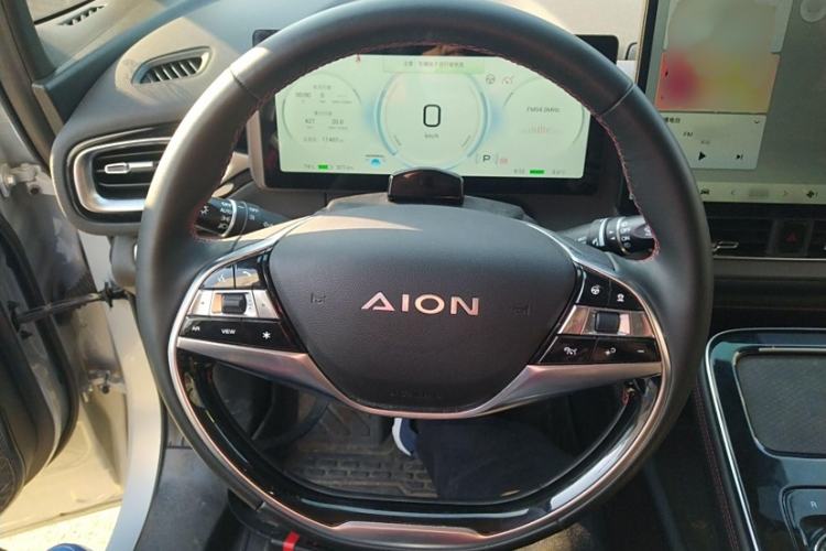 Used AION V 2022 Plus 70 Smart Technology Edition Ternary Lithium Interior 3