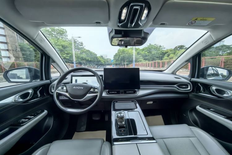 Used AION V 2022 Plus 70 Smart Technology Edition Ternary Lithium Interior 3