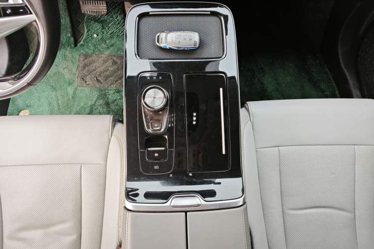 Used AION V 2022 Plus 80 Leader Edition Ternary Lithium Interior 5