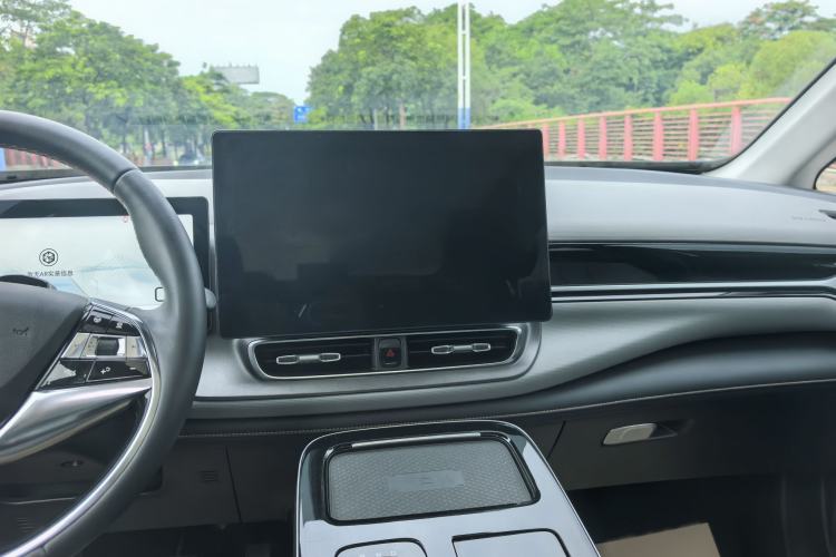 Used AION V 2022 Plus 70 Smart Technology Edition Ternary Lithium Interior 6