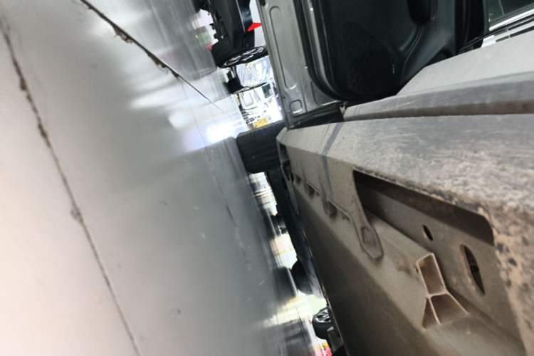 Used AION V 2022 Plus 70 Smart Edition Ternary Lithium Left Side Sill