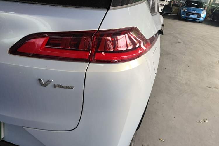 Used AION V 2022 Plus 70 Smart Technology Edition Ternary Lithium Right Rear Taillight