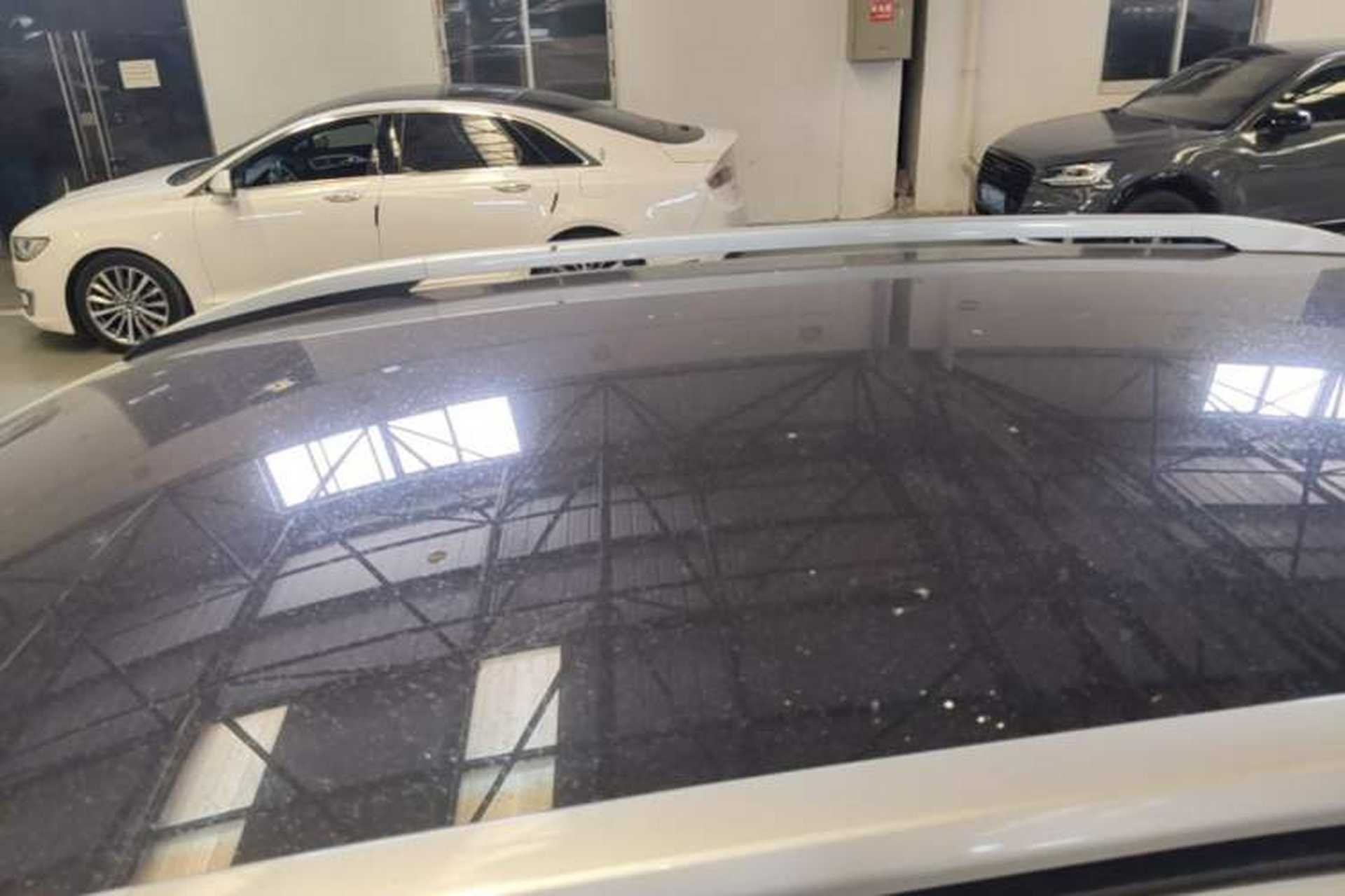 Used AION V 2022 Plus 70 Executive Edition Lithium Iron Phosphate Roof
