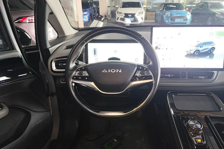 Used AION V 2022 Plus 70 Smart Technology Edition Ternary Lithium Steering Wheel