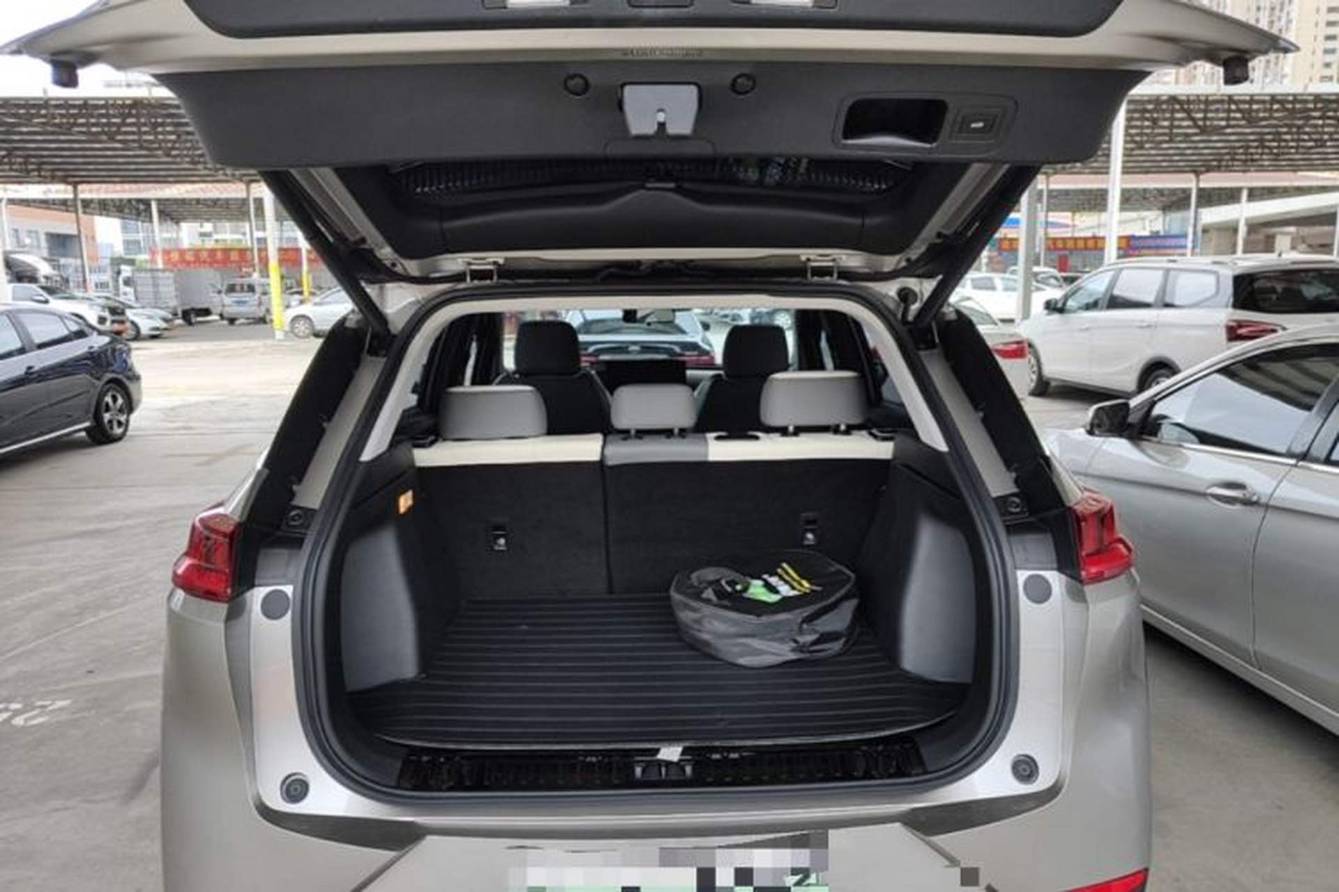 Used AION V 2022 Plus 70 Smart Edition Ternary Lithium Trunk
