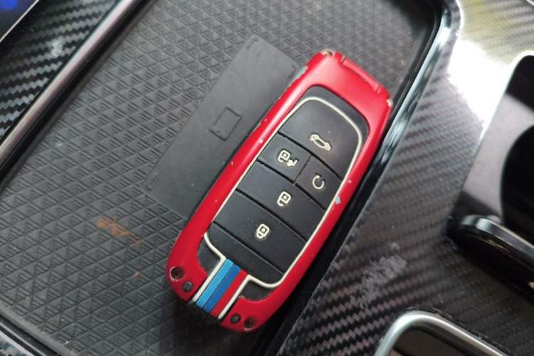 Used AION V 2022 Plus 70 Smart Edition Ternary Lithium Vehicle Key