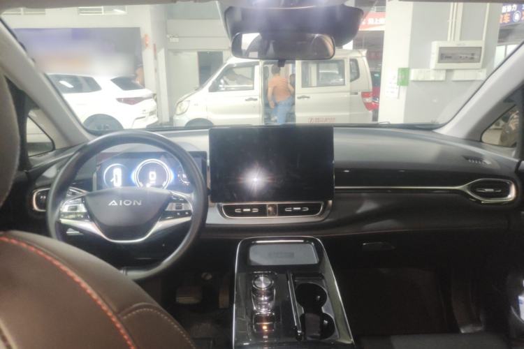 Used AION V 2022 Plus 70 Smart Edition Ternary Lithium Center Console