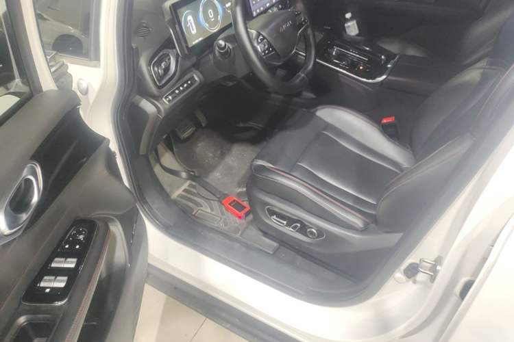 Used AION V 2022 Plus 70 Smart Edition Ternary Lithium Driver Seat