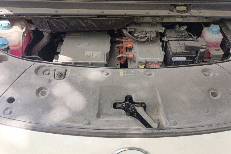 Used AION V 2022 Plus 70 Executive Edition Lithium Iron Phosphate Engine Bay