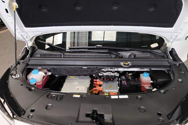 Used AION V 2022 Plus 70 Smart Edition Ternary Lithium Engine Bay