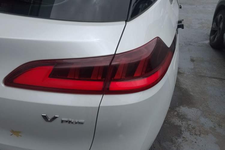 Used AION V 2022 Plus 70 Smart Technology Edition Ternary Lithium Right Rear Taillight