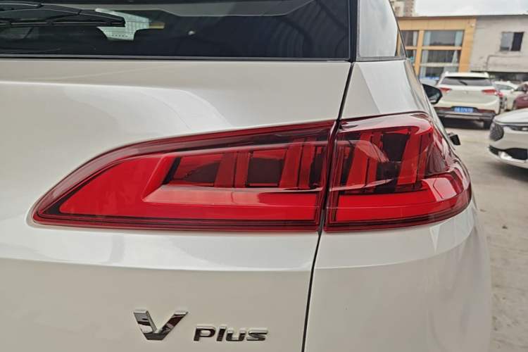 Used AION V 2022 Plus 70 Smart Edition Ternary Lithium Right Rear Taillight