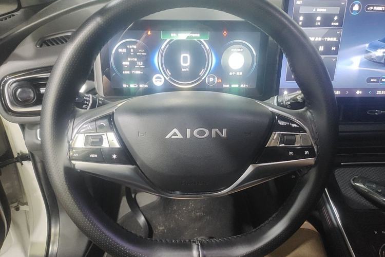 Used AION V 2022 Plus 70 Smart Edition Ternary Lithium Steering Wheel
