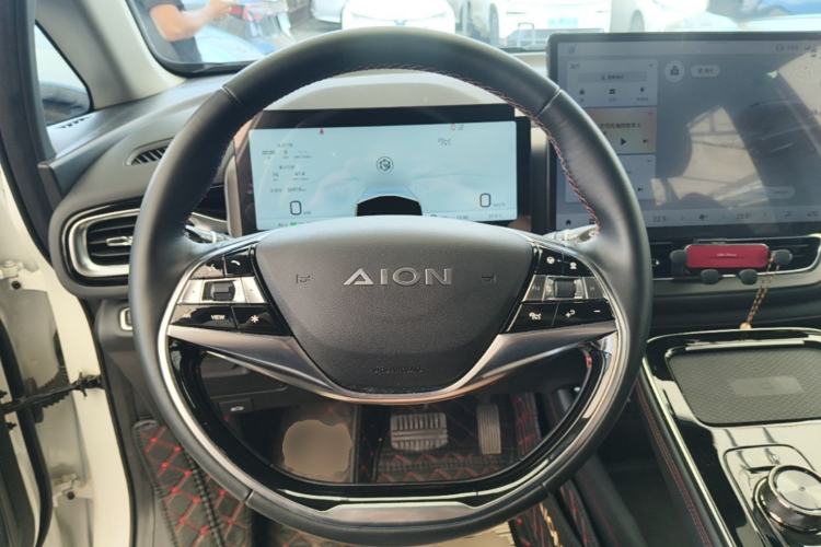 Used AION V 2022 Plus 70 Smart Technology Edition Ternary Lithium Steering Wheel