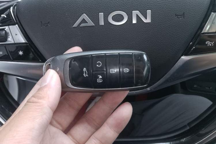 Used AION V 2022 Plus 70 Smart Technology Edition Ternary Lithium Vehicle Key