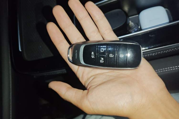 Used AION V 2022 Plus 70 Smart Edition Ternary Lithium Vehicle Key