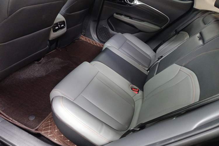 Used AION V 2023 Plus 70 Smart Edition Lithium Iron Phosphate Left Rear Seat