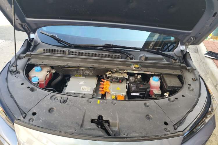 Used AION V 2023 Plus 70 Executive Edition Ternary Lithium Engine Bay