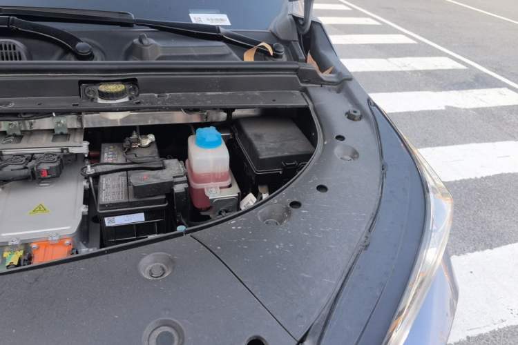 Used AION V 2023 Plus 70 Smart Edition Ternary Lithium Engine Bay Left