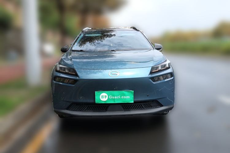 Used AION V 2023 Plus 70 Super Fast Charging Version Ternary Lithium Front