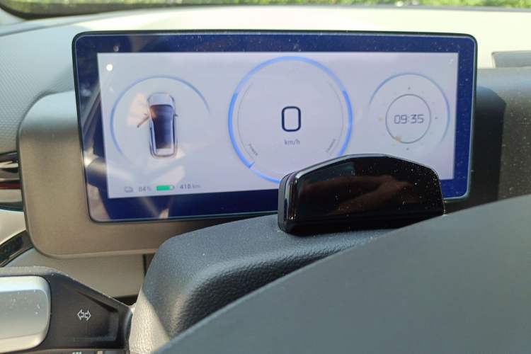 Used AION V 2023 Plus 70 Smart Enjoyment Seven-Seater Edition Ternary Lithium Instrument Cluster