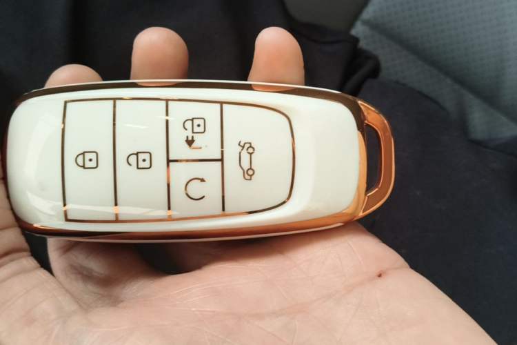 Used AION V 2023 Plus 70 Smart Tech Edition Lithium Iron Phosphate Interior 1