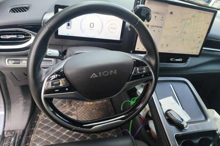 Used AION V 2023 Plus 70 Executive Edition Ternary Lithium Steering Wheel