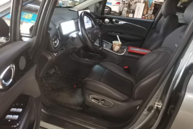 Used AION V 2023 Plus 70 Smart Edition Lithium Iron Phosphate Driver Seat