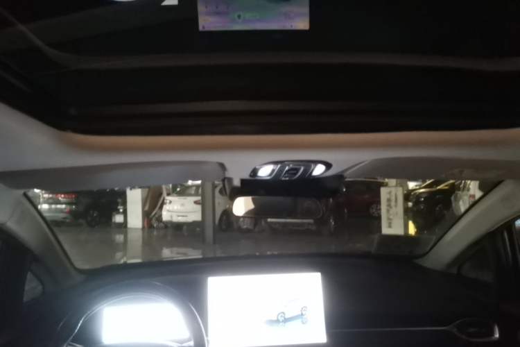 Used AION V 2023 Plus 70 Smart Edition Lithium Iron Phosphate Headliner
