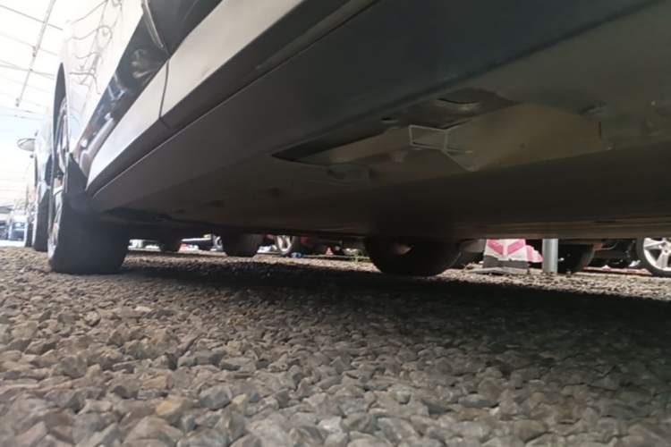 Used AION V 2023 Plus 70 Smart Edition Ternary Lithium Left Side Sill