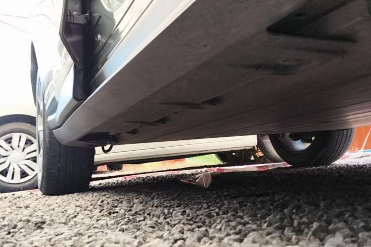Used AION V 2023 Plus 70 Smart Edition Ternary Lithium Right Side Sill